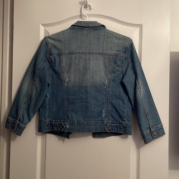 Jean jacket - Picture 2 of 4
